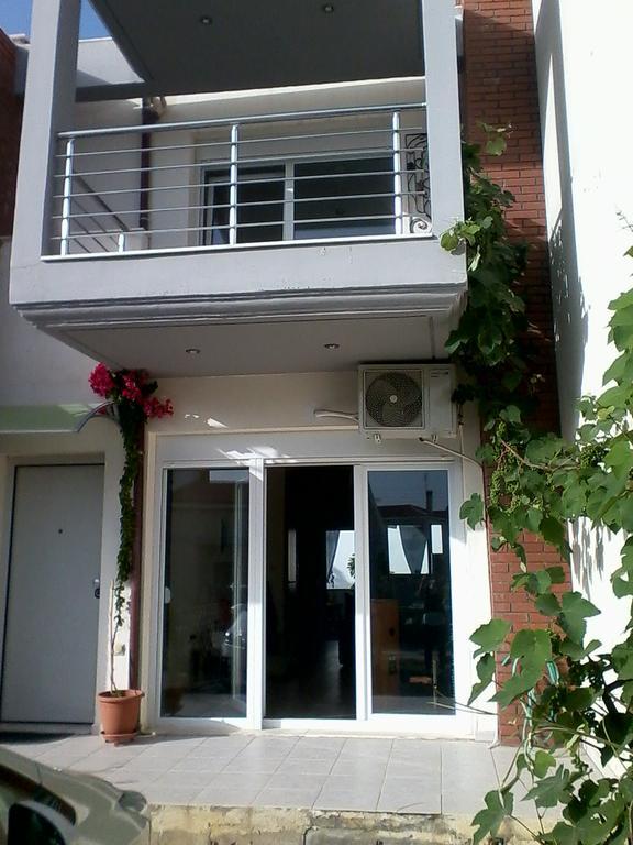 Apartment Michail Никити Экстерьер фото